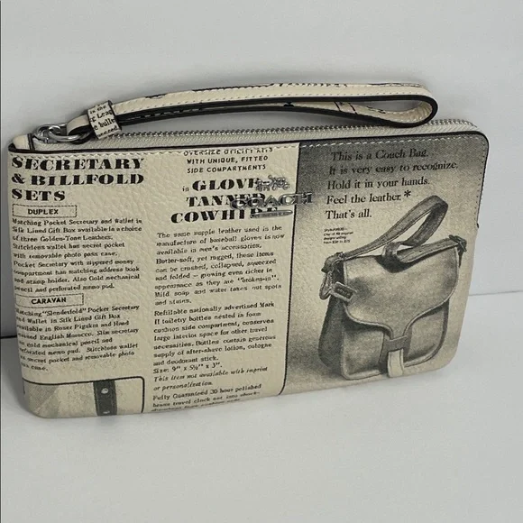 NWT Coach Large Corner Zip Newspaper Print Wristlet - Picture 13 of 13